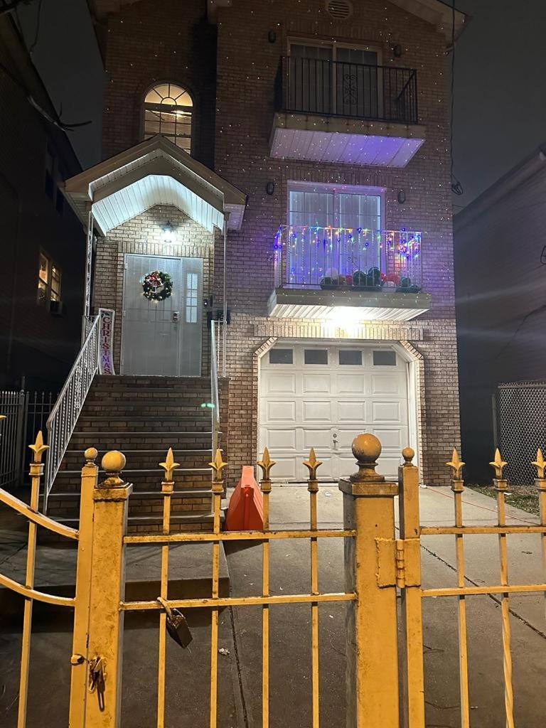 Divine Guest House Room D. 6Mins Near Ewr Newark Airport, 4Mins To Penn Station / Prudential 外观 照片